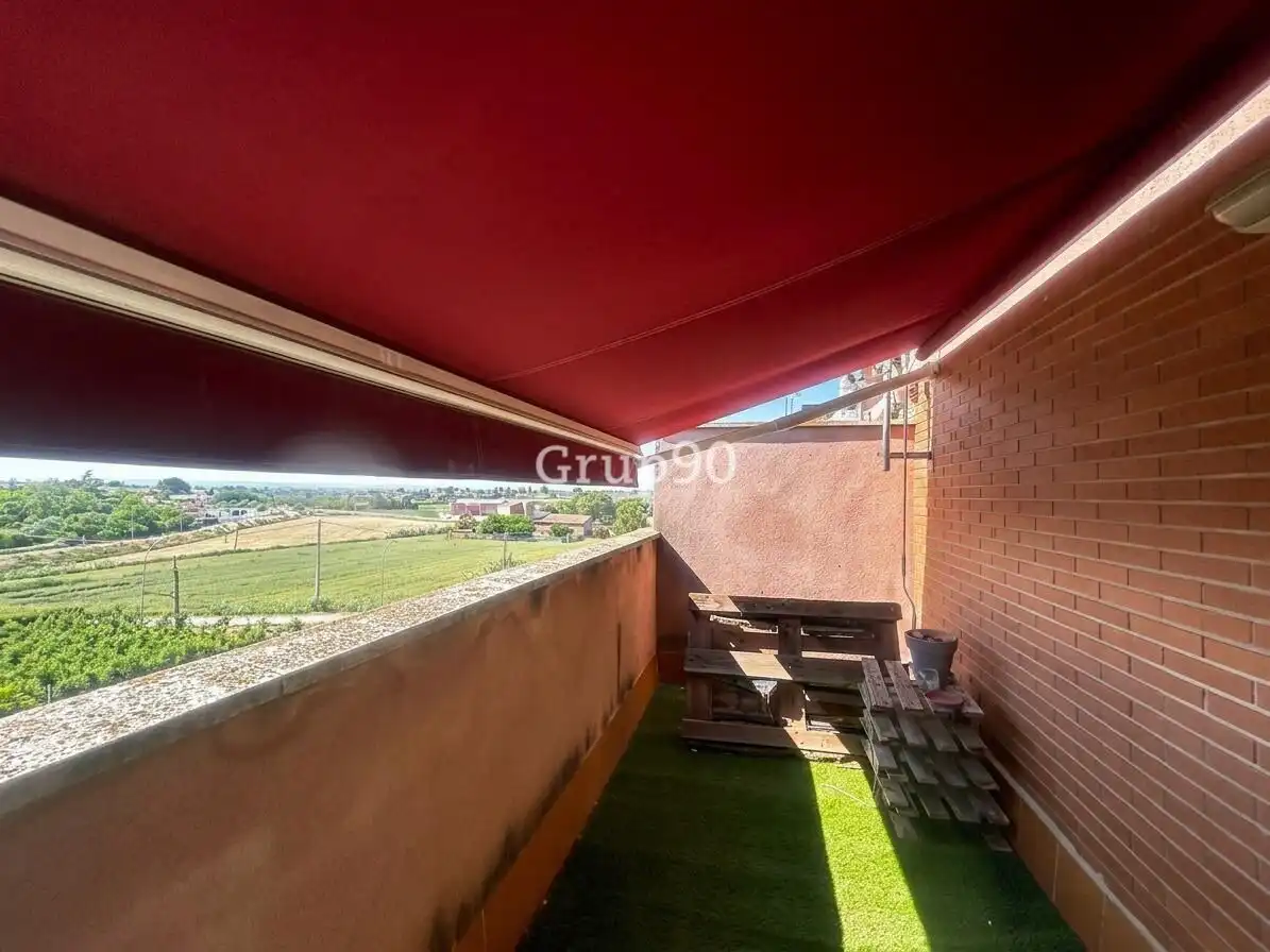 Terraza de Casa adosada en venta en Puigverd de Lleida con Aire acondicionado, Calefacción y Parquet