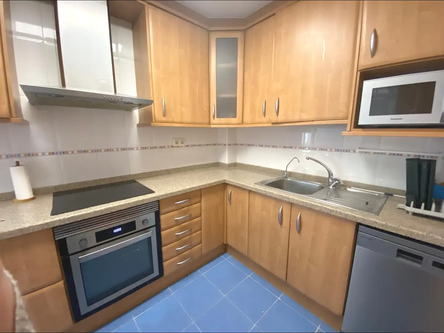 Cocina de Piso de alquiler en Alicante / Alacant con Aire acondicionado, Amueblado y Balcón