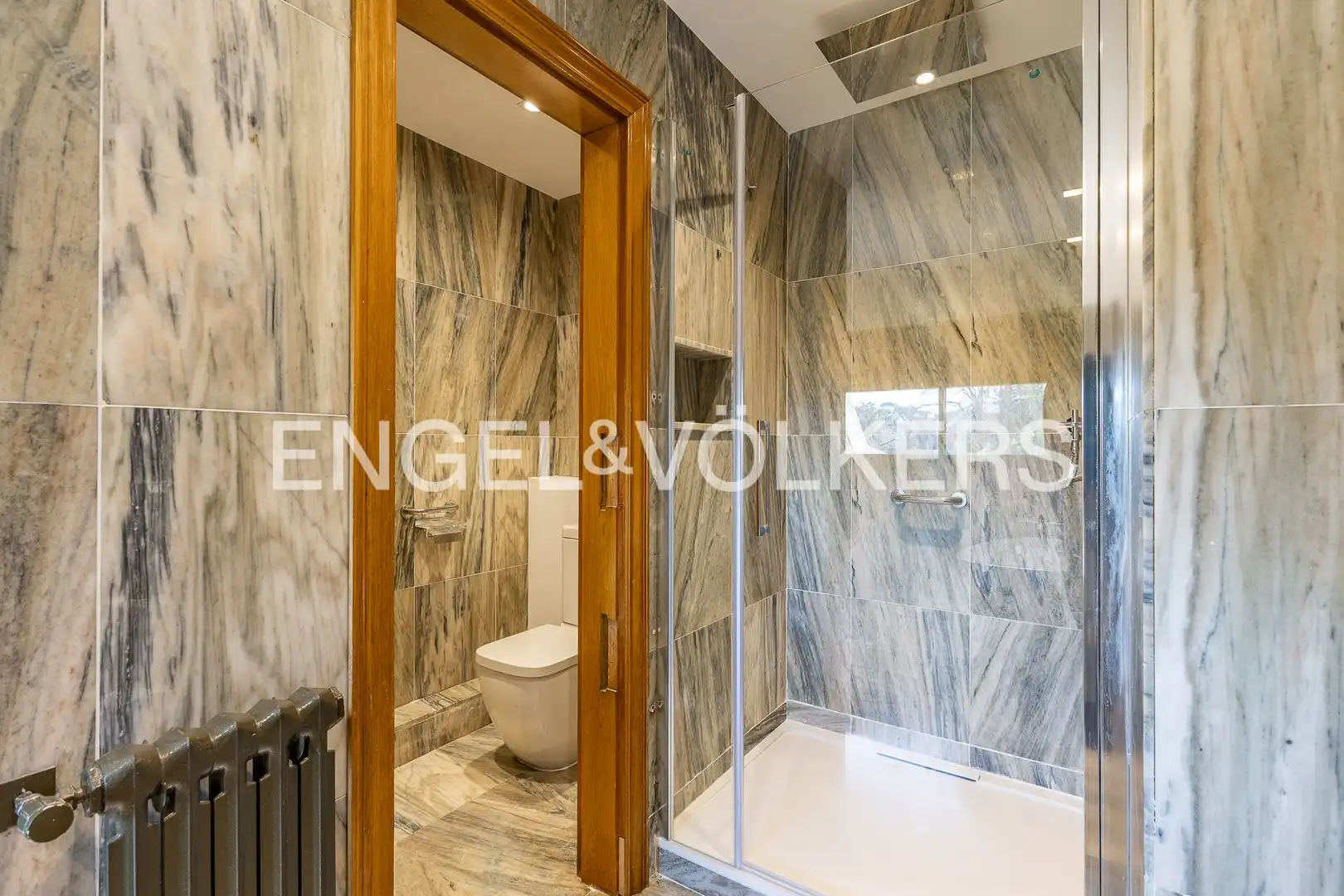 Baño de Casa o chalet de alquiler en Sant Cugat del Vallès con Calefacción, Jardín privado y Parquet