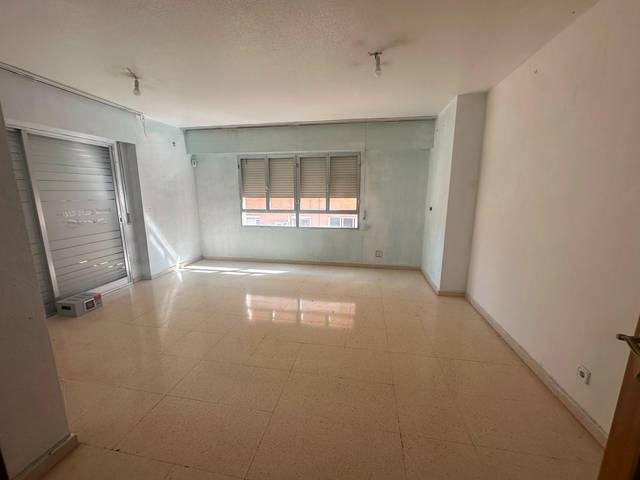Piso en Venta en Monóvar  / Monòver
