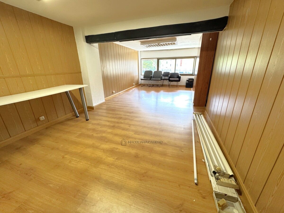 Box room to rent in Burgos Capital