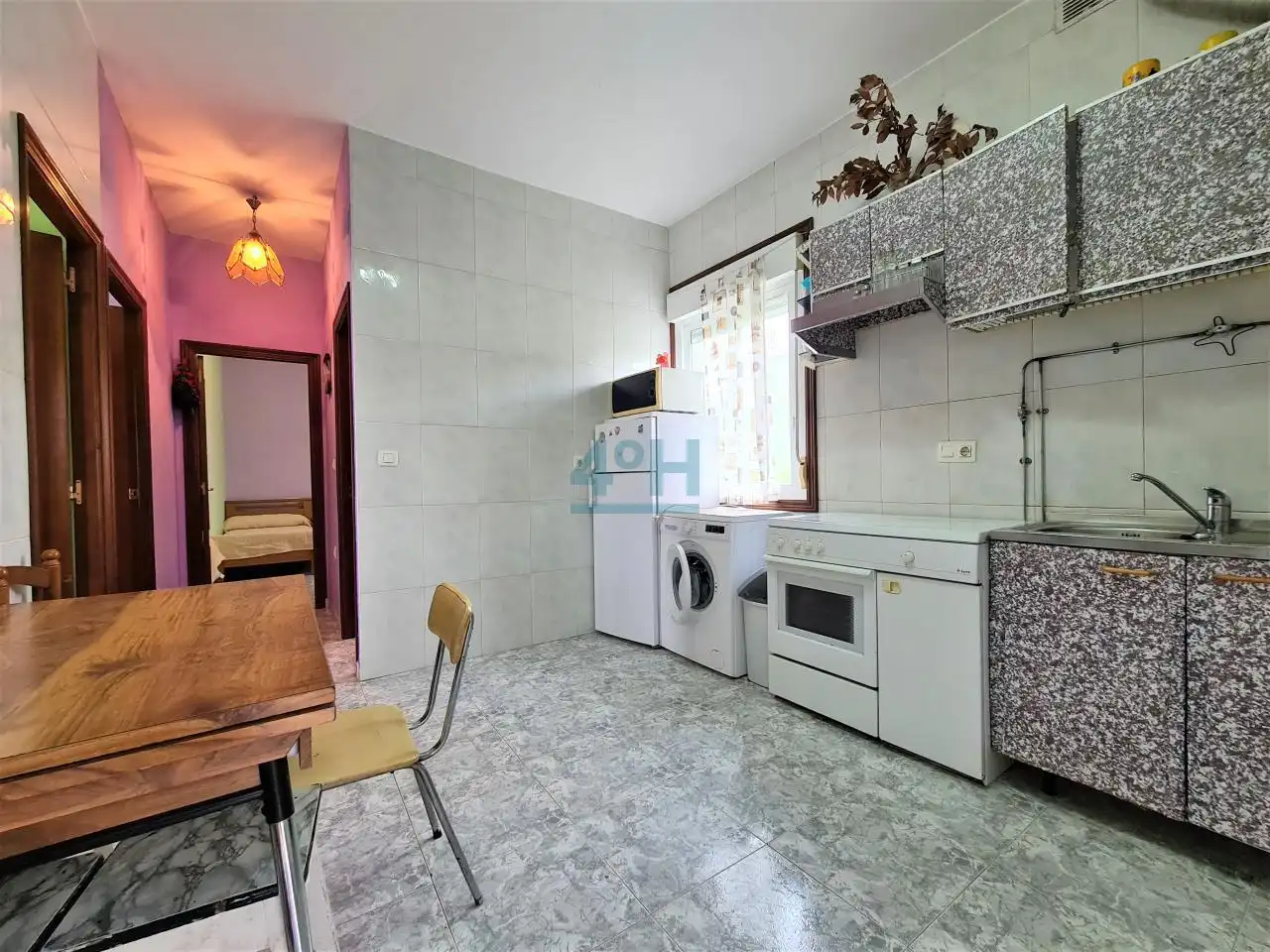 Cuina de Casa o xalet en venda en Ourense Capital  amb Jardí privat i Traster