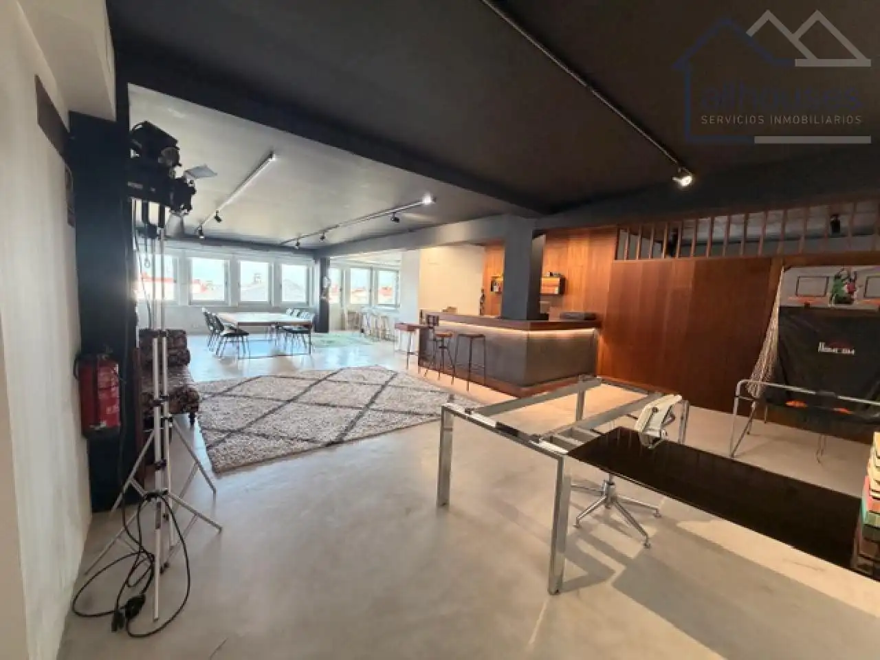Loft de alquiler en Vigo  con Calefacción, Trastero y Amueblado