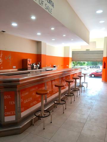 Local comercial en Venta en Calle Simón Bolívar, 22 en Villa Ascensión - El Perú - Cruz del Señor