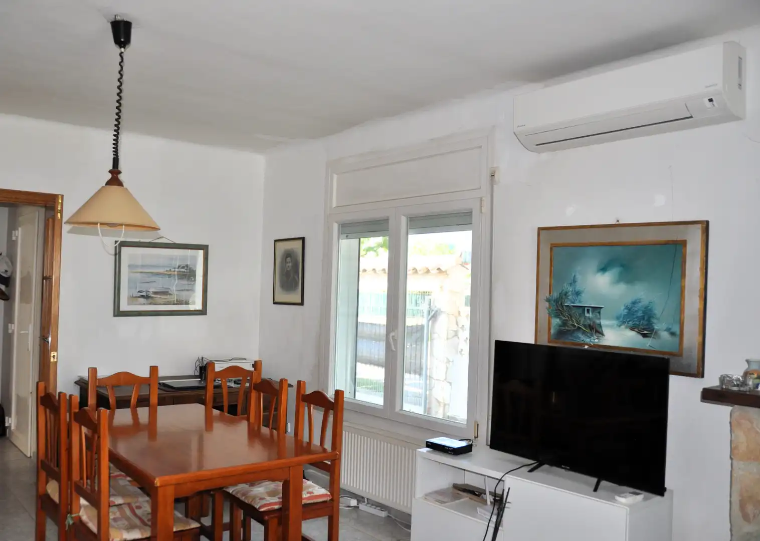 Sala de estar de Casa o chalet en venta en Empuriabrava con Aire acondicionado, Calefacción y Jardín privado