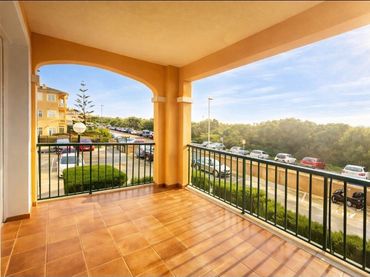 Apartamento con piscina en venta en Sa Torre