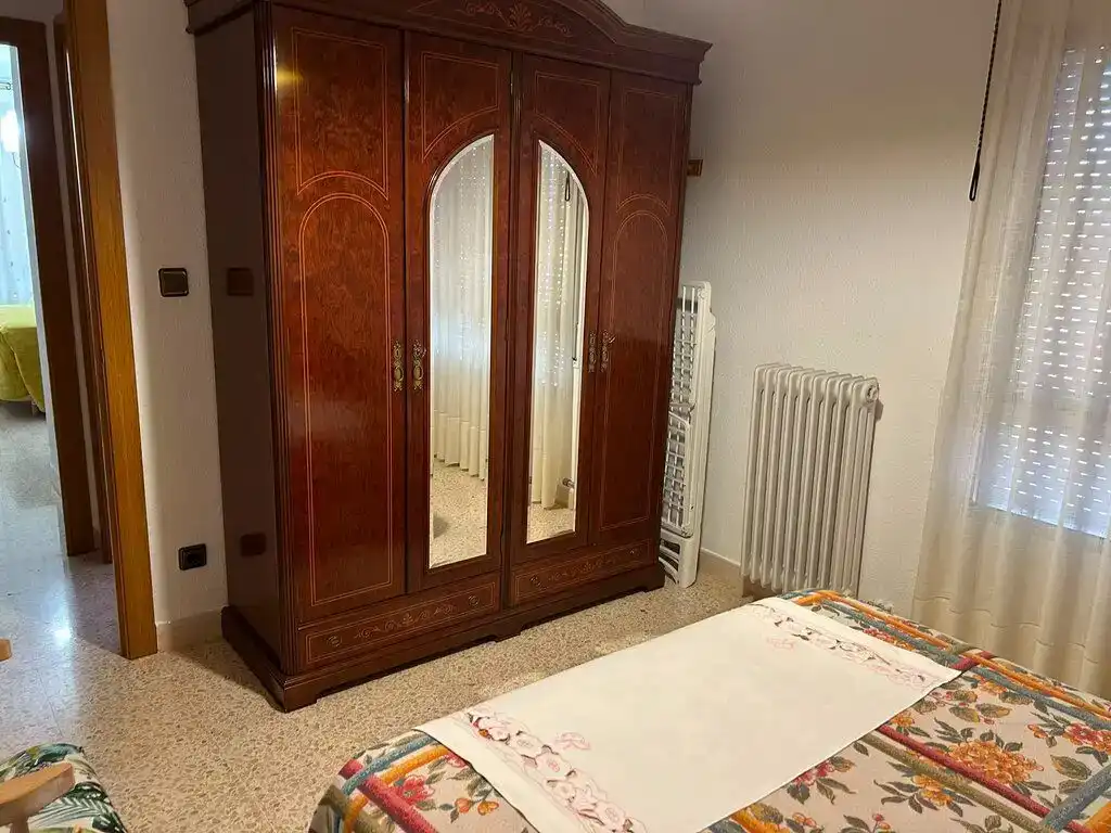 Dormitori de Pis en venda en La Almozara