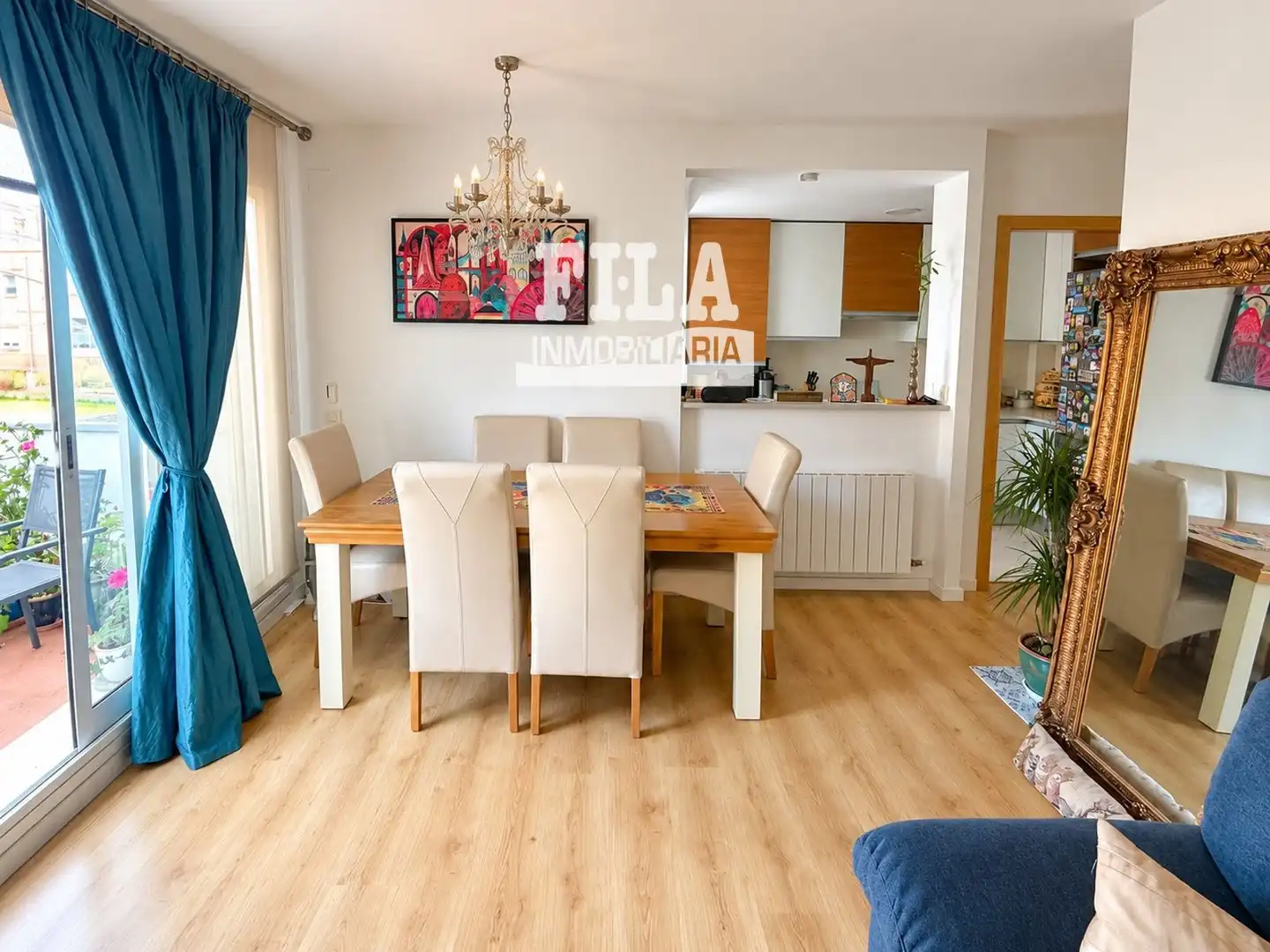 Flat with lift for sale in Joan Maragall