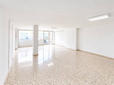 Gewerbefläche zur Miete in Calle Jesús Cautivo 1