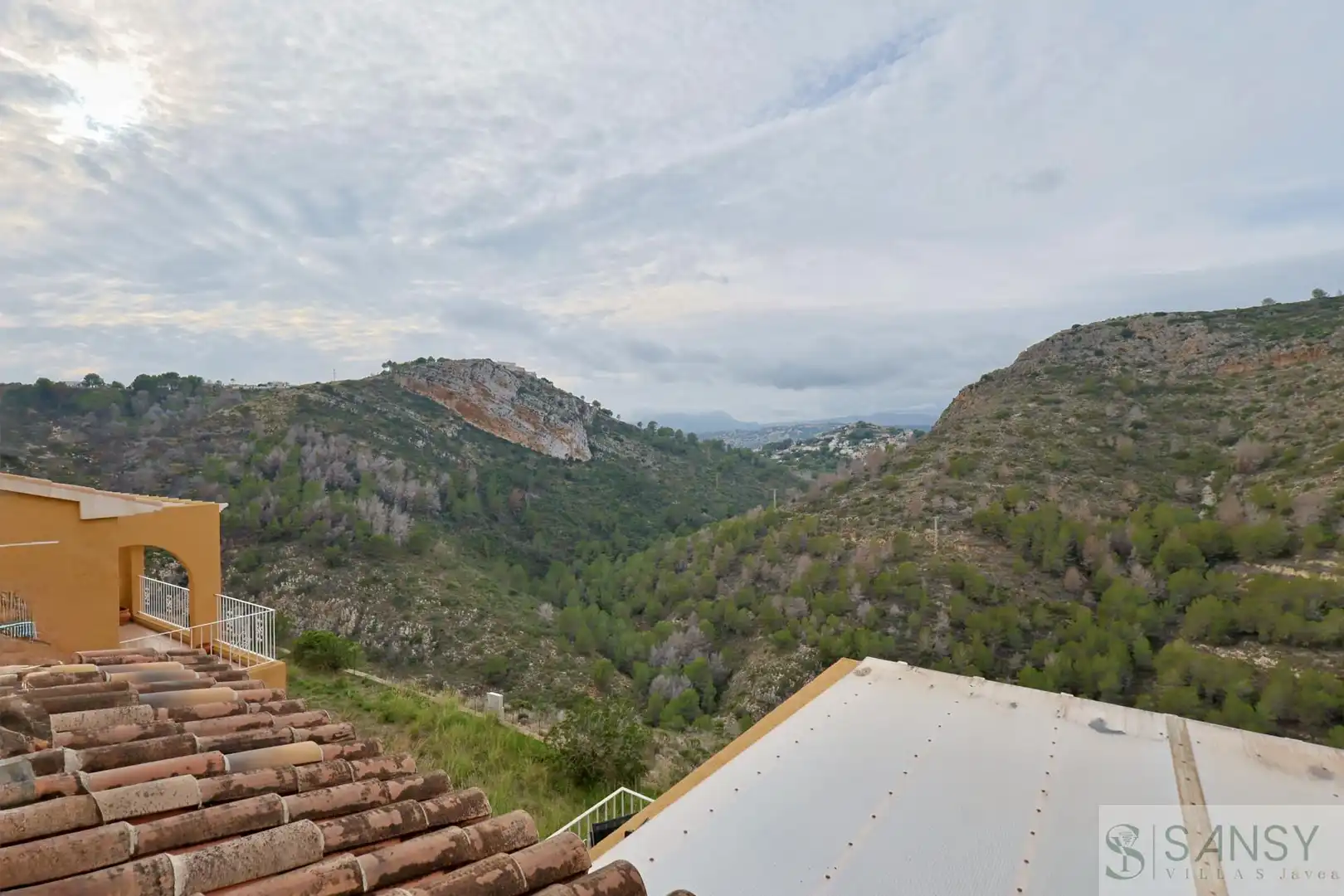Apartament amb piscina en venda a Cumbre del Sol, imagen 4