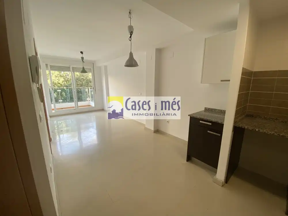 Flat for rent in Rafelbuñol / Rafelbunyol, Valencia