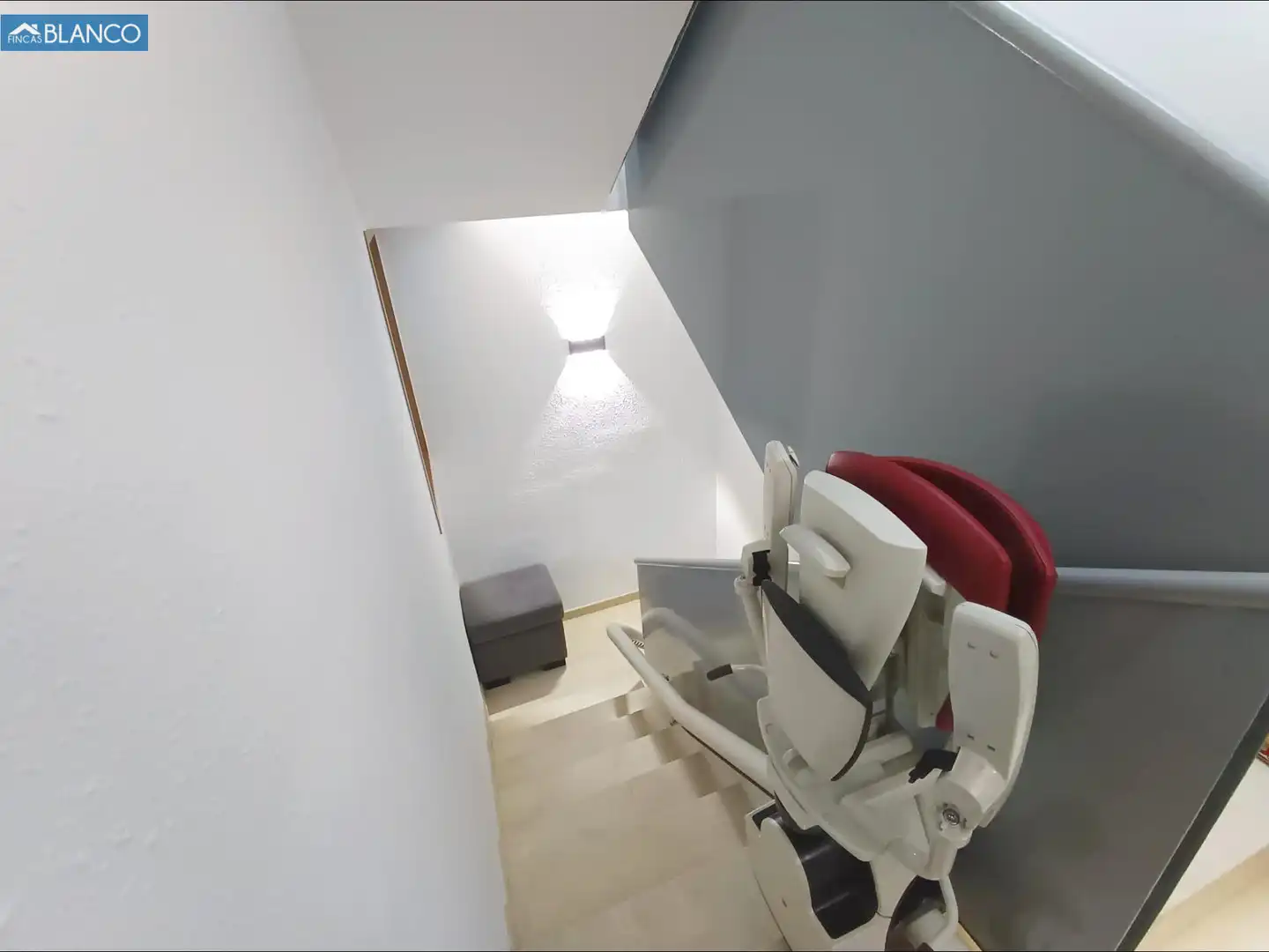 Houses for sale in L'Hospitalet de Llobregat  with Air Conditioner, Heating and Terrace