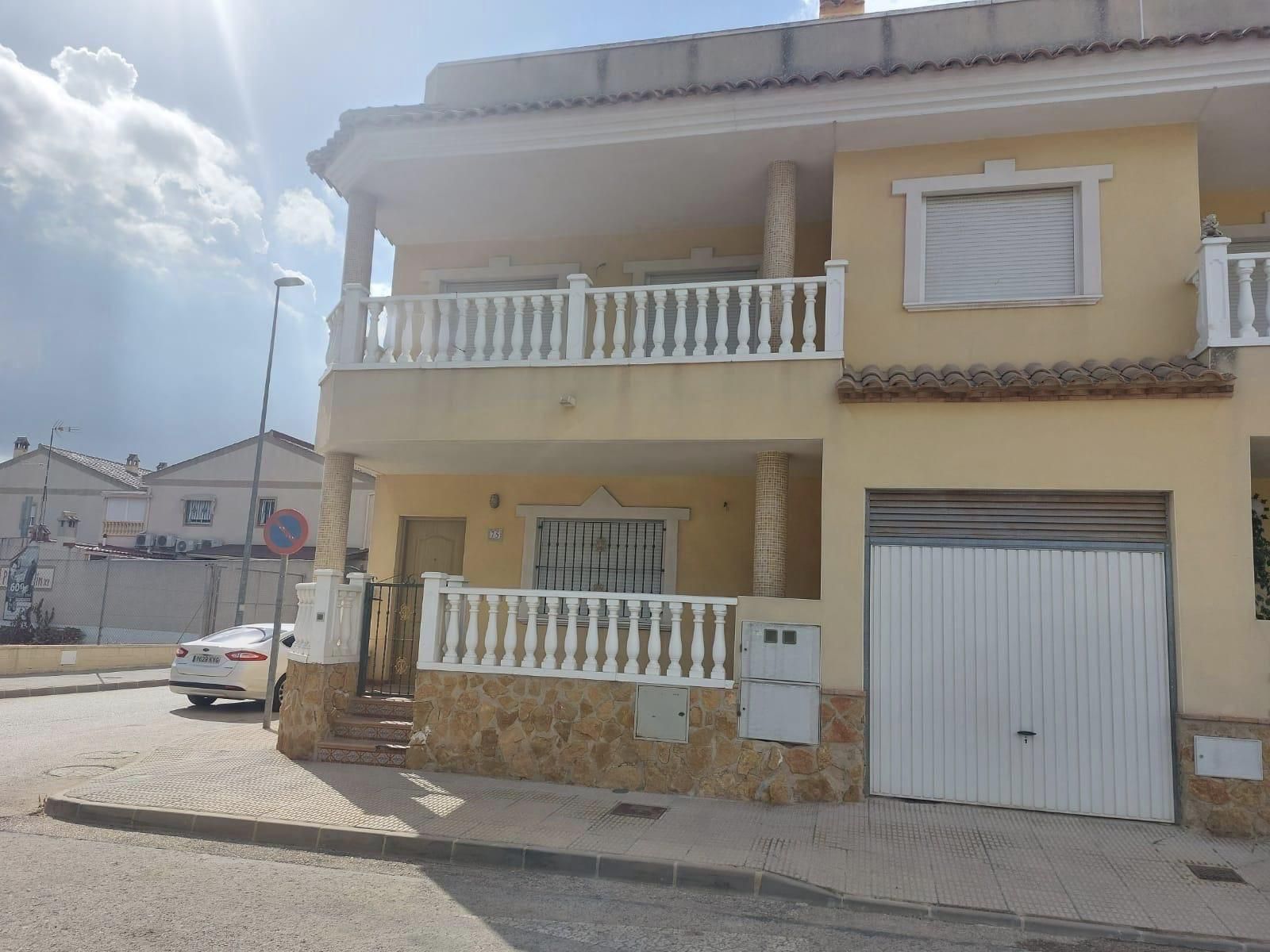 Exterior view of House or chalet for sale in Bigastro  with Balcony and Alarm