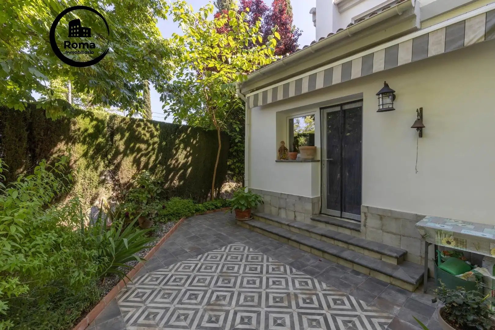 Jardín de Casa o chalet en venta en Albolote con Aire acondicionado, Calefacción y Jardín privado
