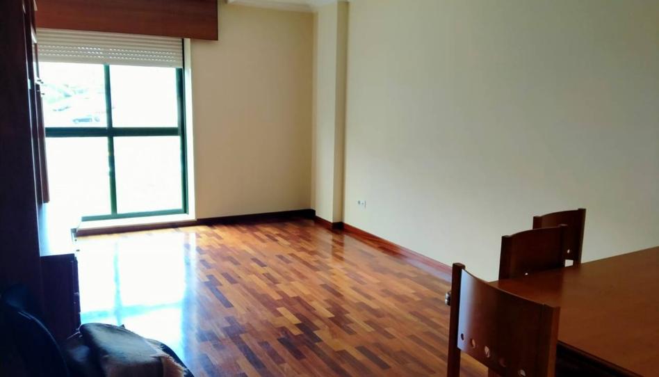 Photo 1 of Flat to rent in Agro Do Medio, O Milladoiro, A Coruña
