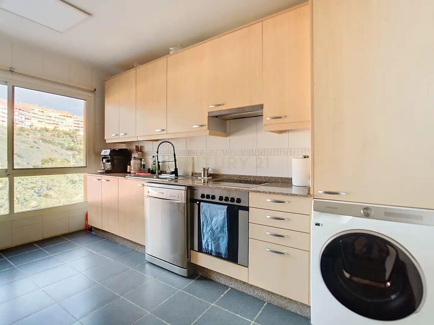 Kitchen of Apartments for sale in Fuengirola  with Air Conditioner, Private garden and Storage room