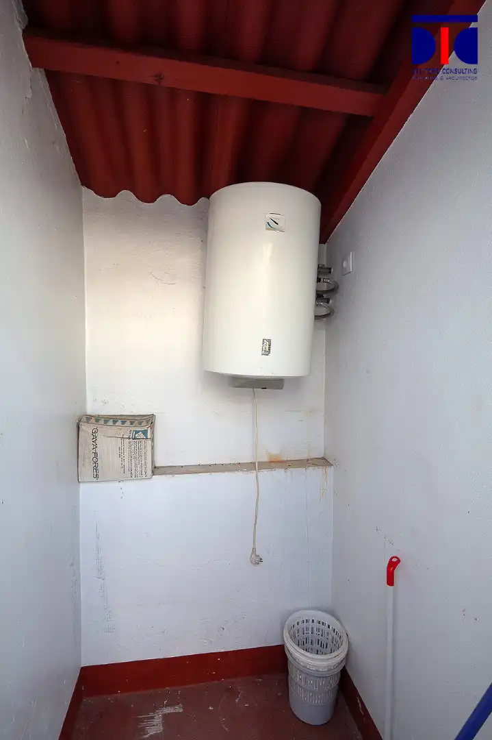 Bathroom of Detached homes for sale in Sevilla  with Air Conditioner, Heating and Furnished