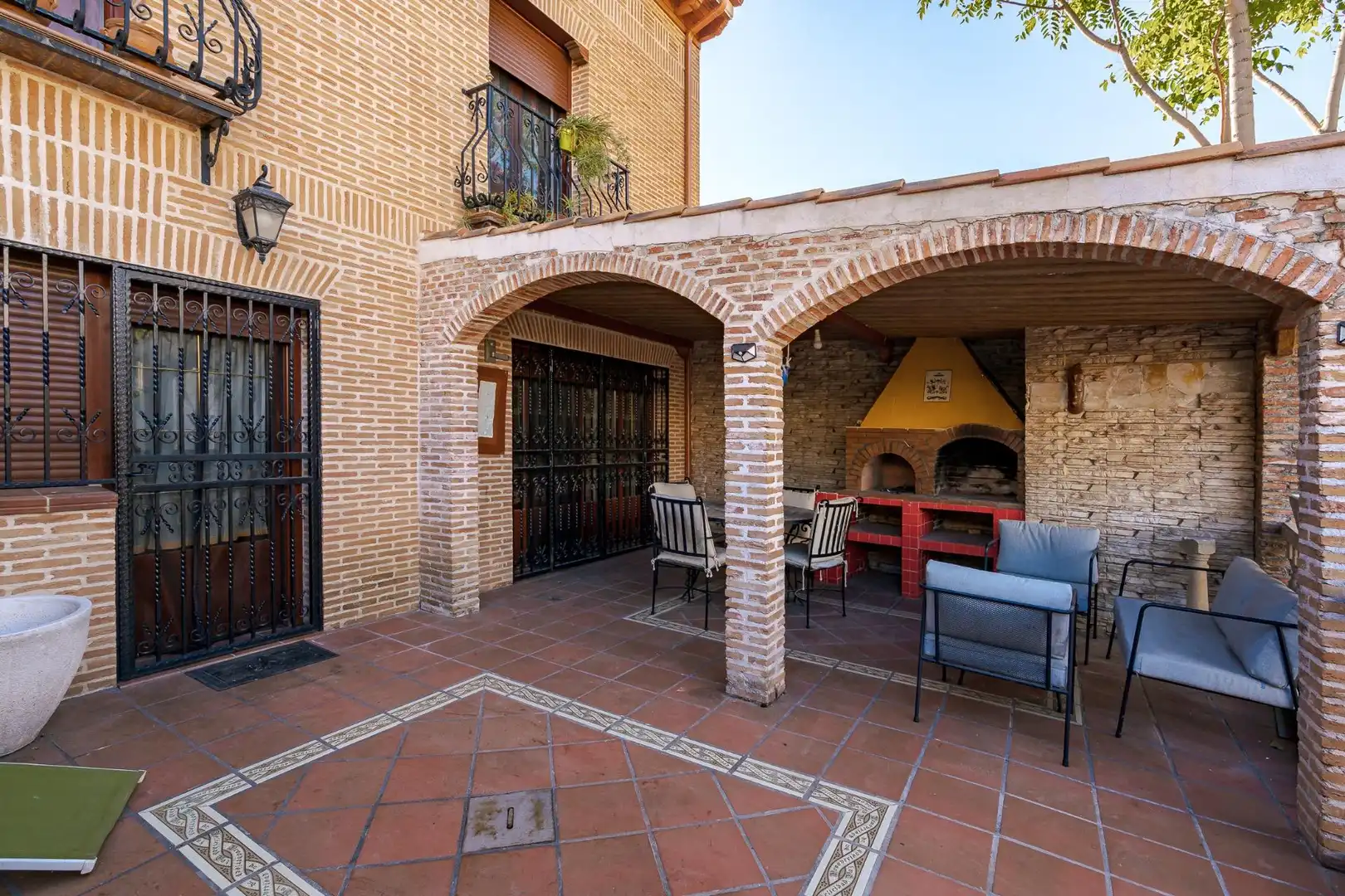 Terrassa de Casa o xalet en venda en Camarma de Esteruelas amb Calefacció i Jardí privat