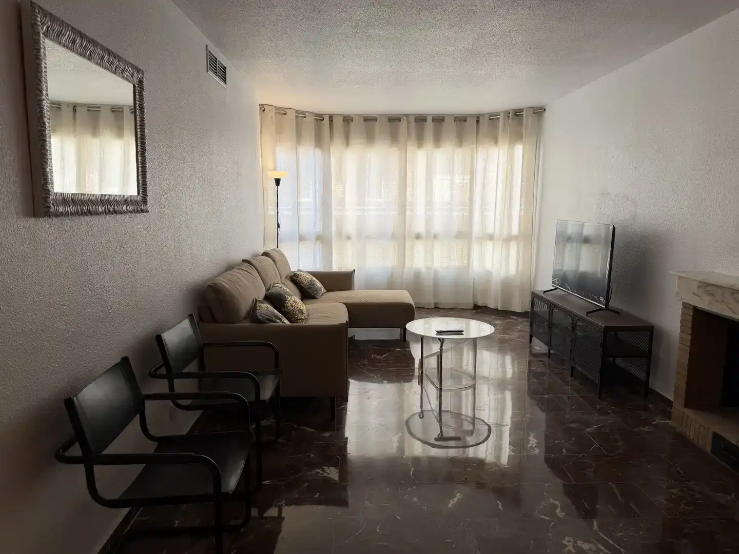 Living room of Flat for share in Lorca  with Furnished