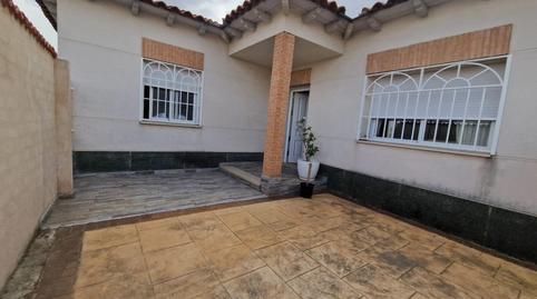 Foto 2 de Casa adosada en venda a Carmena, Toledo