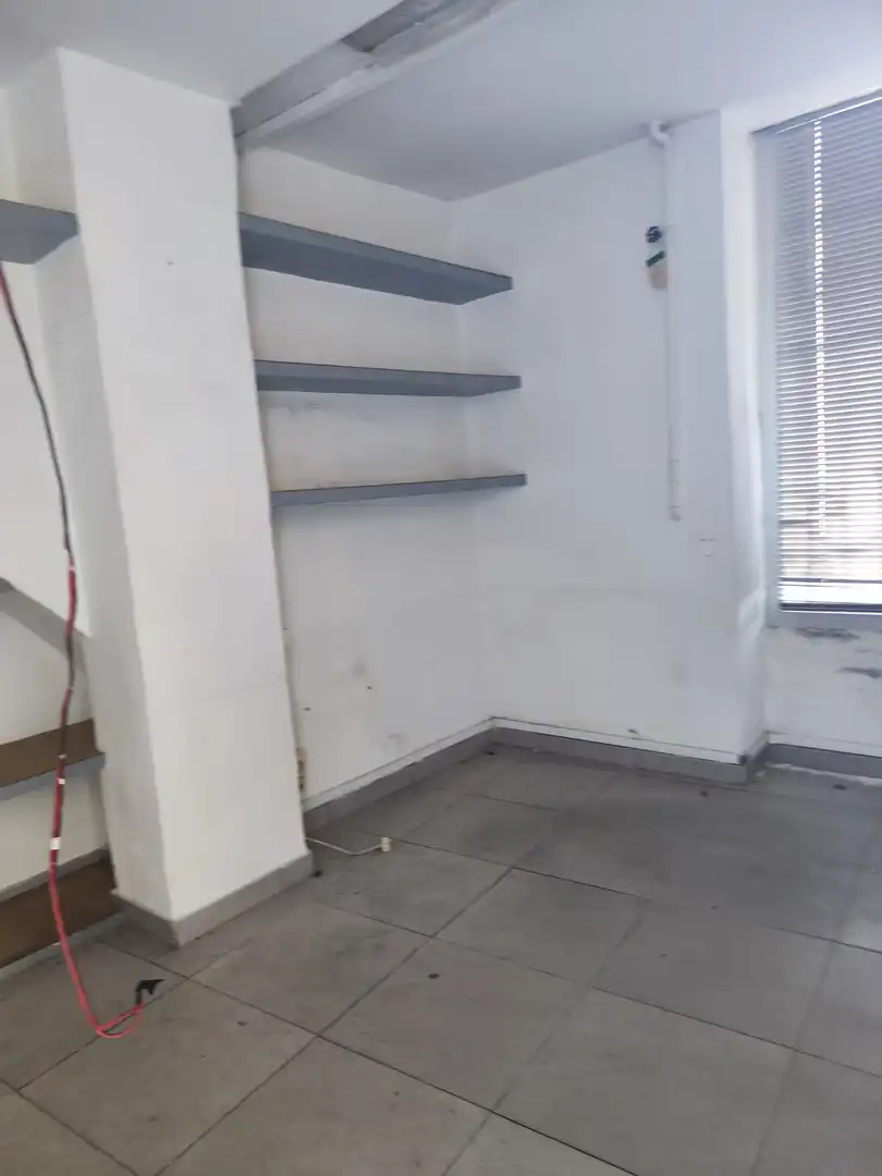 Geschaftsraum zur Miete in Valencia