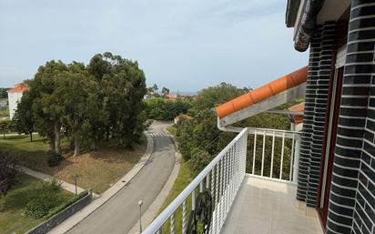 Exterior view of Flat for sale in Noja  with Heating, Terrace and Community pool