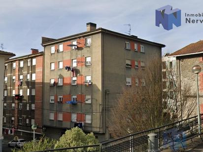 Exterior view of Flat for sale in Laudio / Llodio  with Heating and Furnished