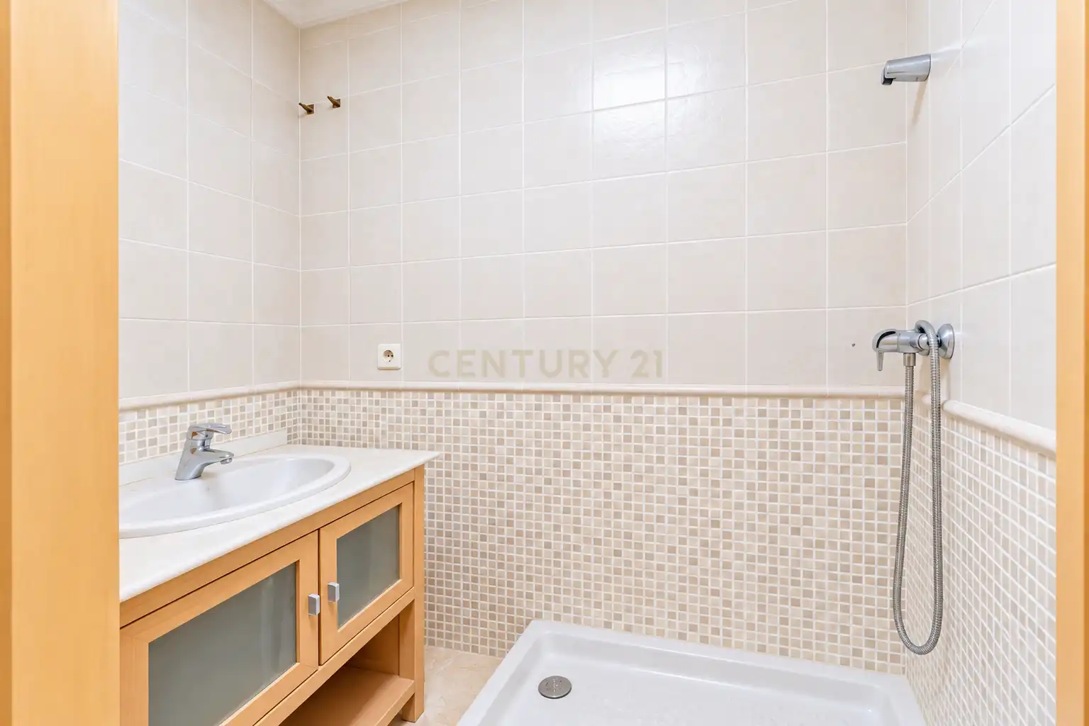 Gewerbefläche zur Miete in Carrer de l'Arquitecte Alfaro, 34, València, Spain 34, imagen 8