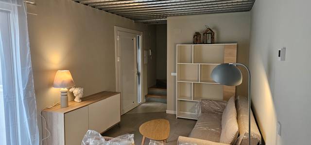 Dúplex en Alquiler en Calle Reina y Santa en Las Ventas