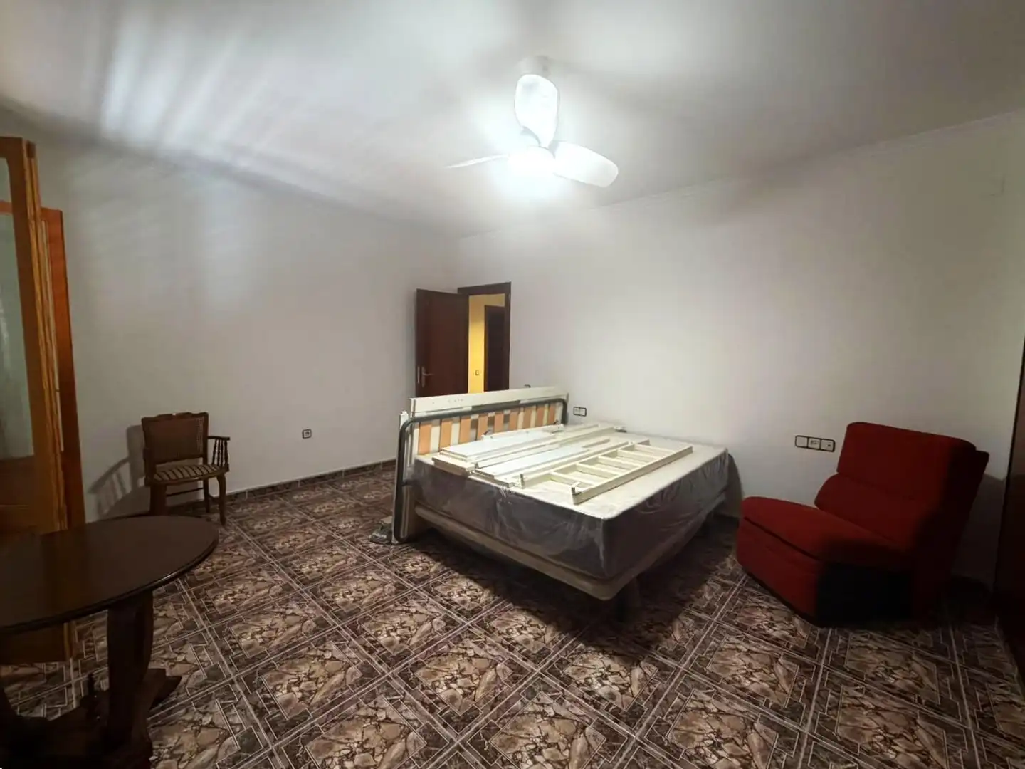 Houses for rent in Rafelbuñol / Rafelbunyol, Valencia