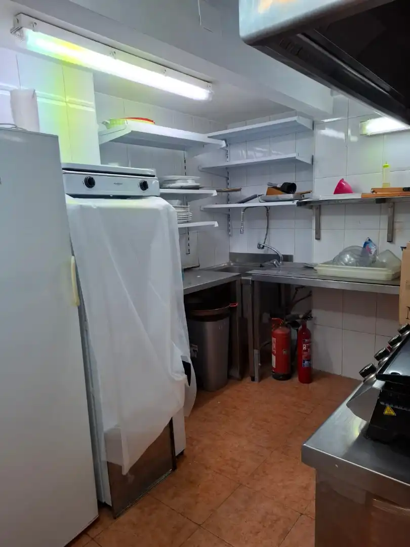 Küche von Geschaftsraum zur Miete in Xàtiva mit Klimaanlage, Heizung und Terrasse