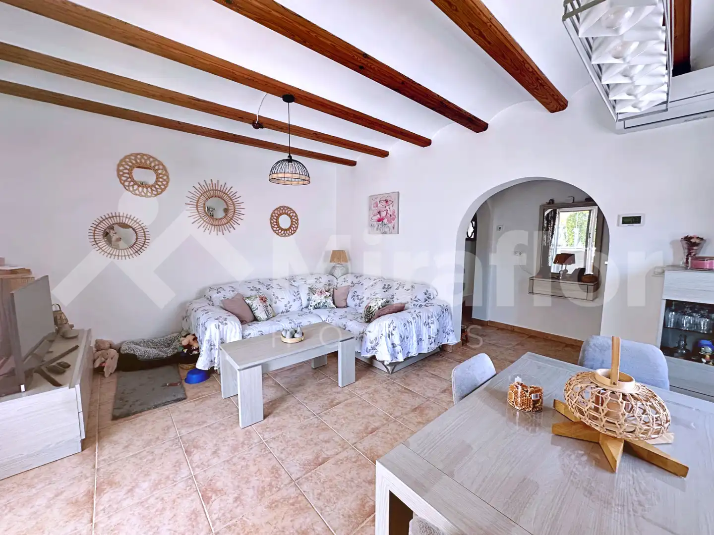 Sala d'estar de Casa o xalet en venda en El Ràfol d'Almúnia amb Aire condicionat, Calefacció i Jardí privat