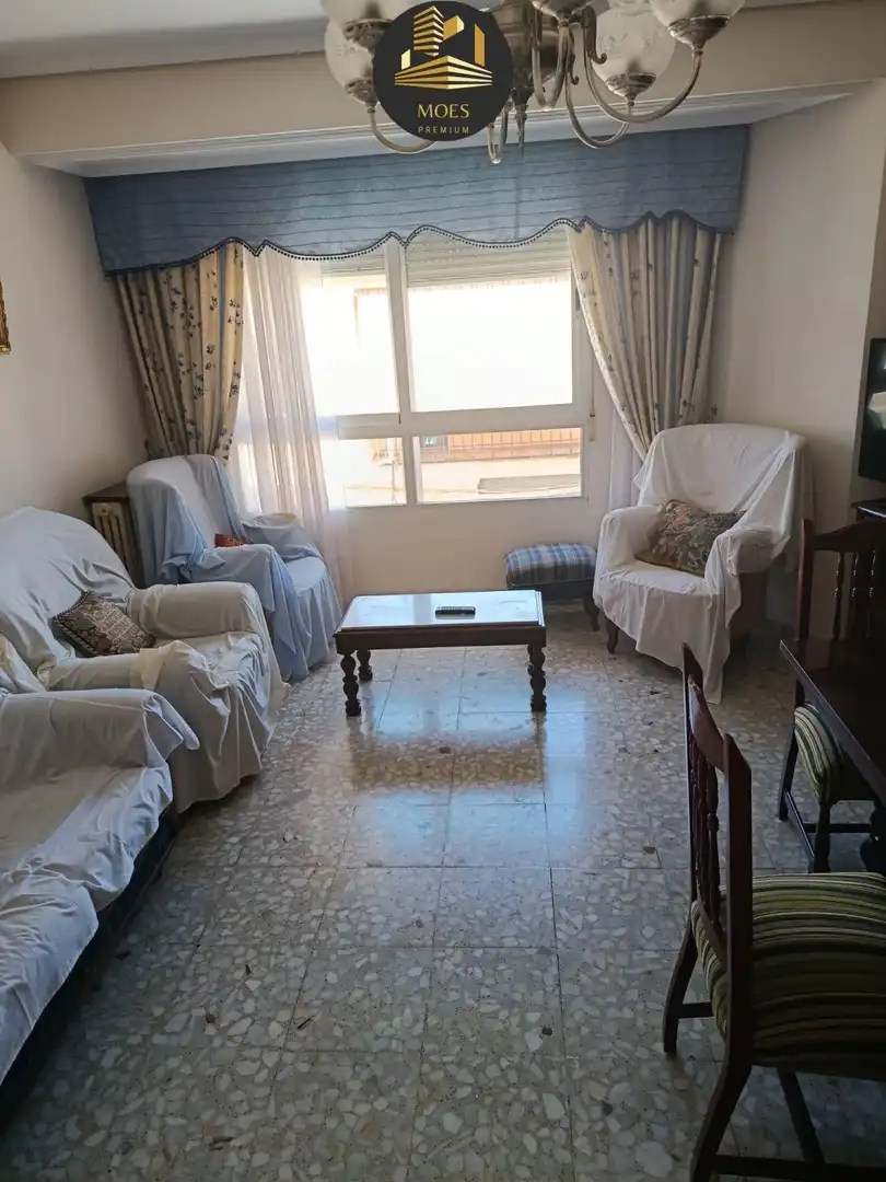 Piso con terraza en venta en Martos