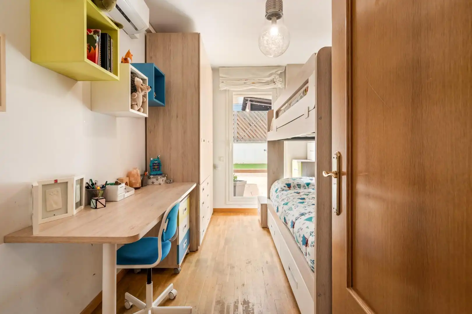 Bedroom of Flat for sale in Mataró  with Air Conditioner, Heating and Private garden