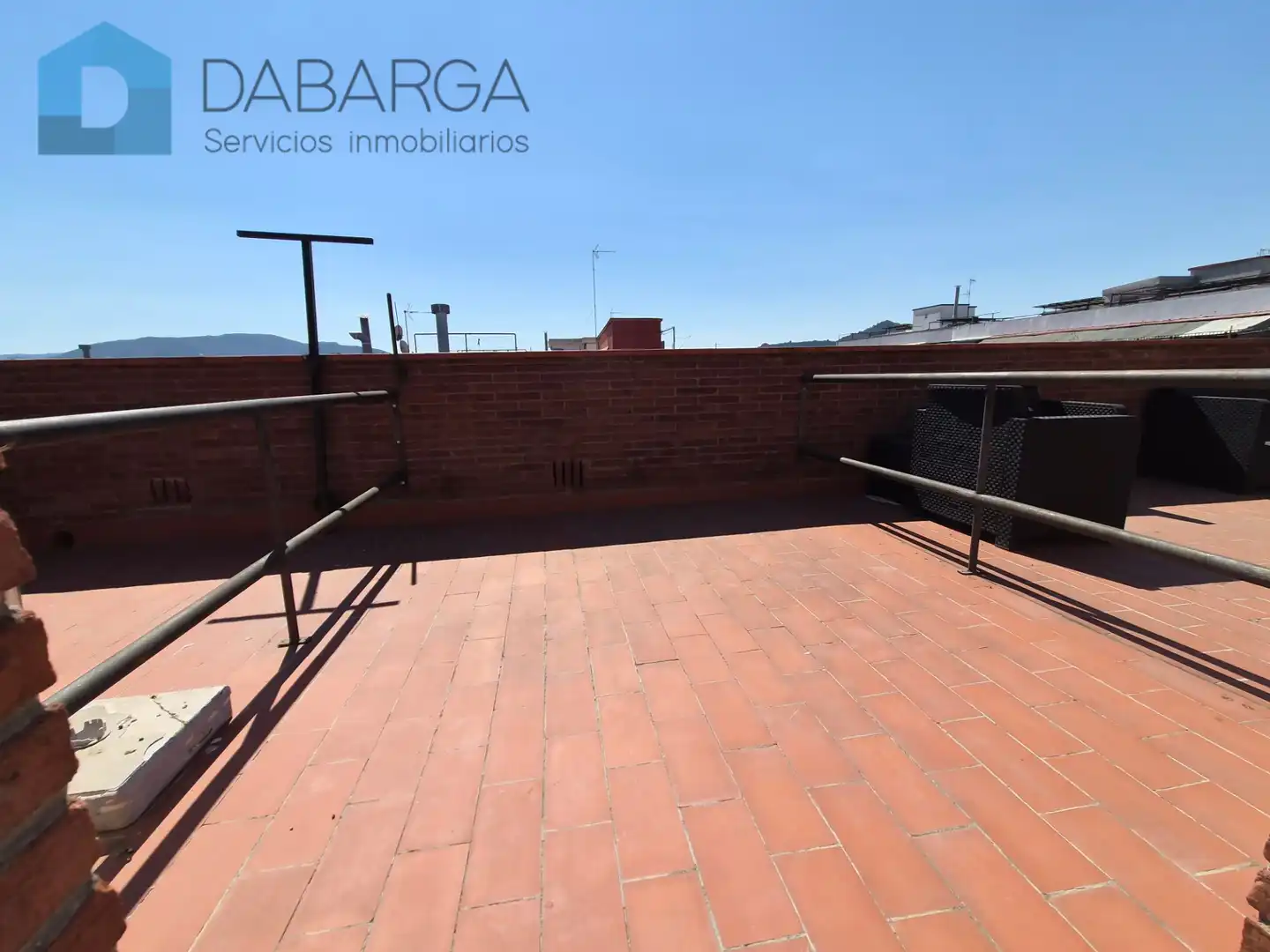 Terraza de Piso en venta en Ripollet con Calefacción, Trastero y Horno