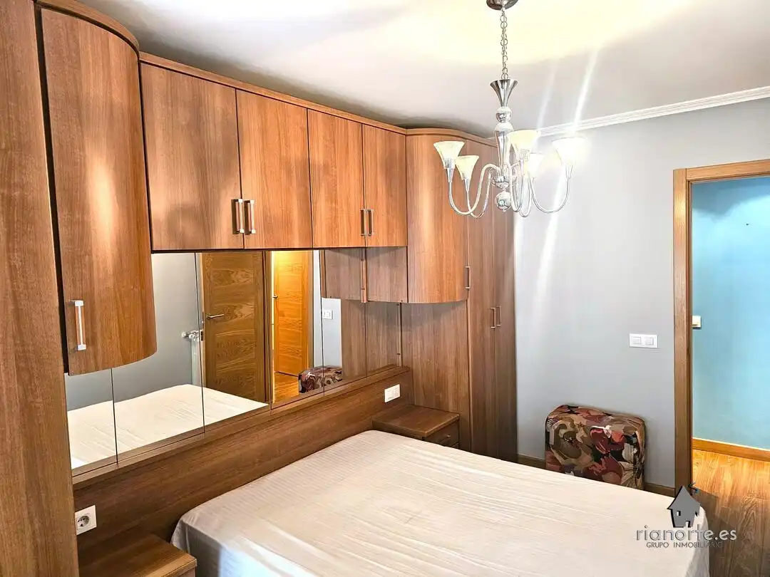 Bedroom of Flat for sale in Langreo  with Heating, Storage room and Furnished