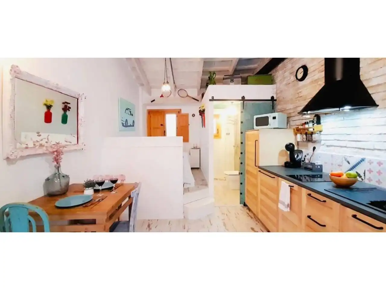 Study for rent in Calle Escalante, El Cabanyal - El Canyamelar