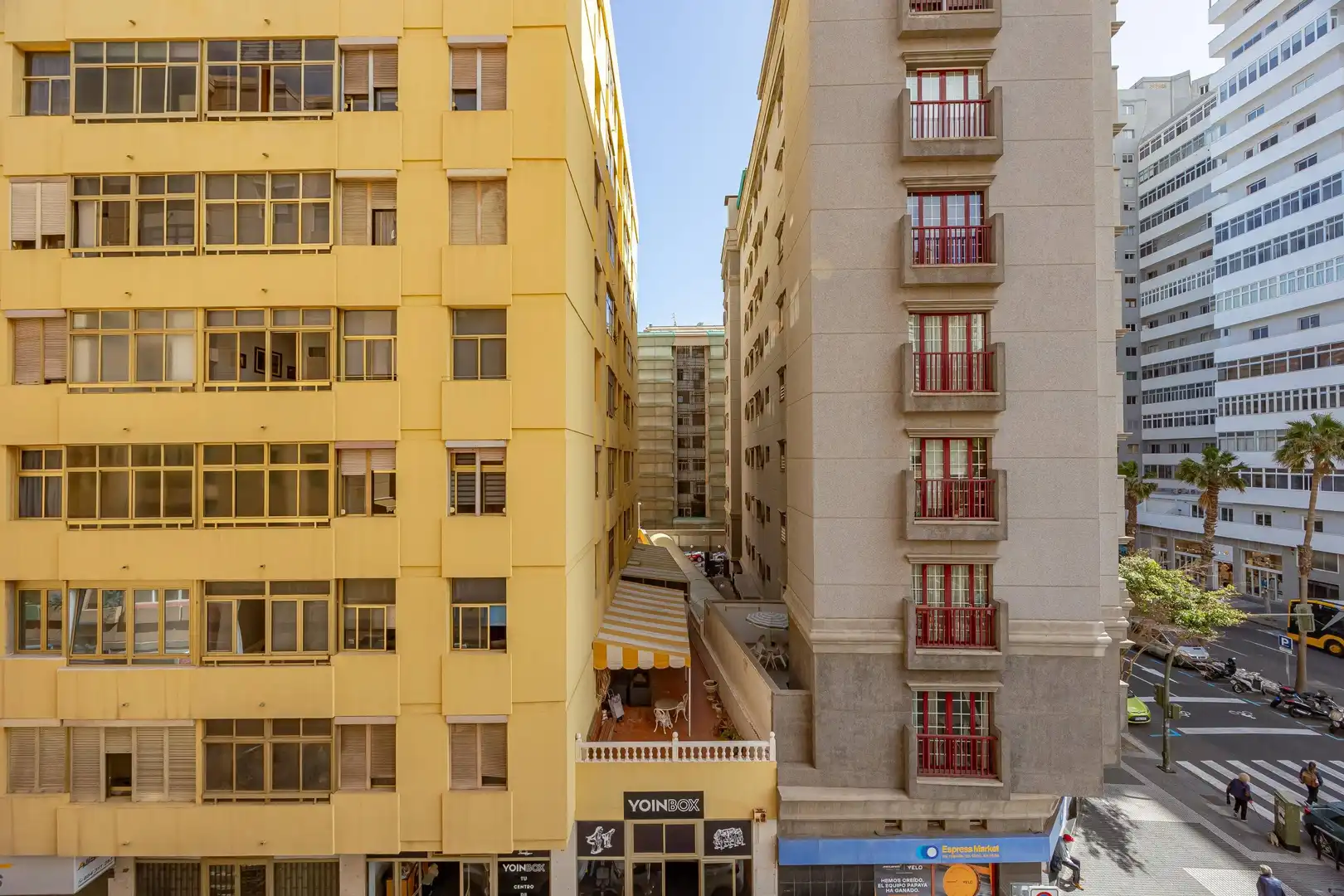 Vista exterior de Pis en venda en Las Palmas de Gran Canaria amb Traster i Balcó