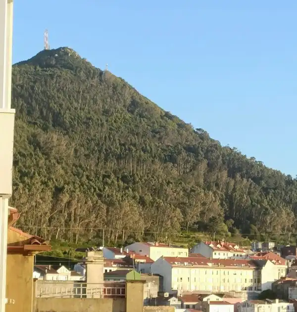 Vista exterior de Casa adosada en venda en A Guarda   amb Terrassa i Traster