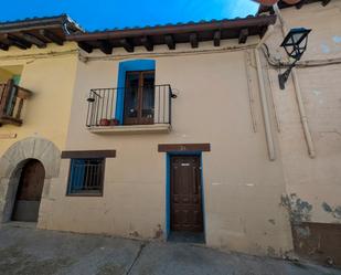 Vista exterior de Casa o xalet en venda en Peñarroya de Tastavins amb Aire condicionat, Calefacció i Parquet