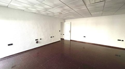 Foto 2 de Oficina de alquiler en Llibertad, Zona Avenida al Vedat, Torrent