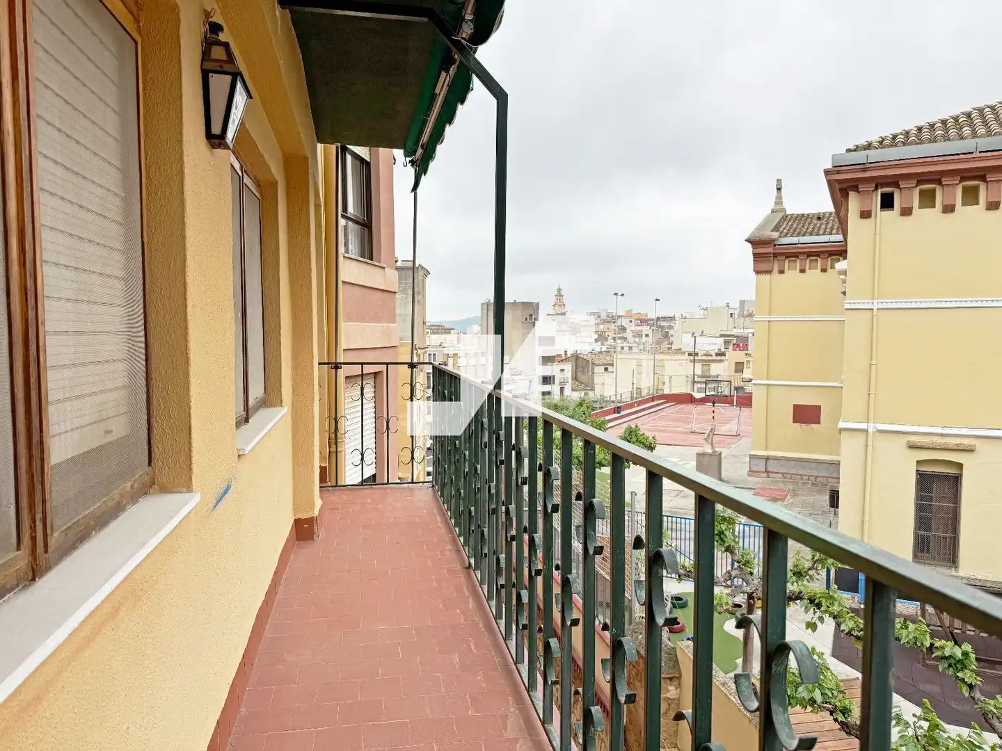 Außenansicht von Wohnung zum Verkauf in L'Alcora mit Terrasse