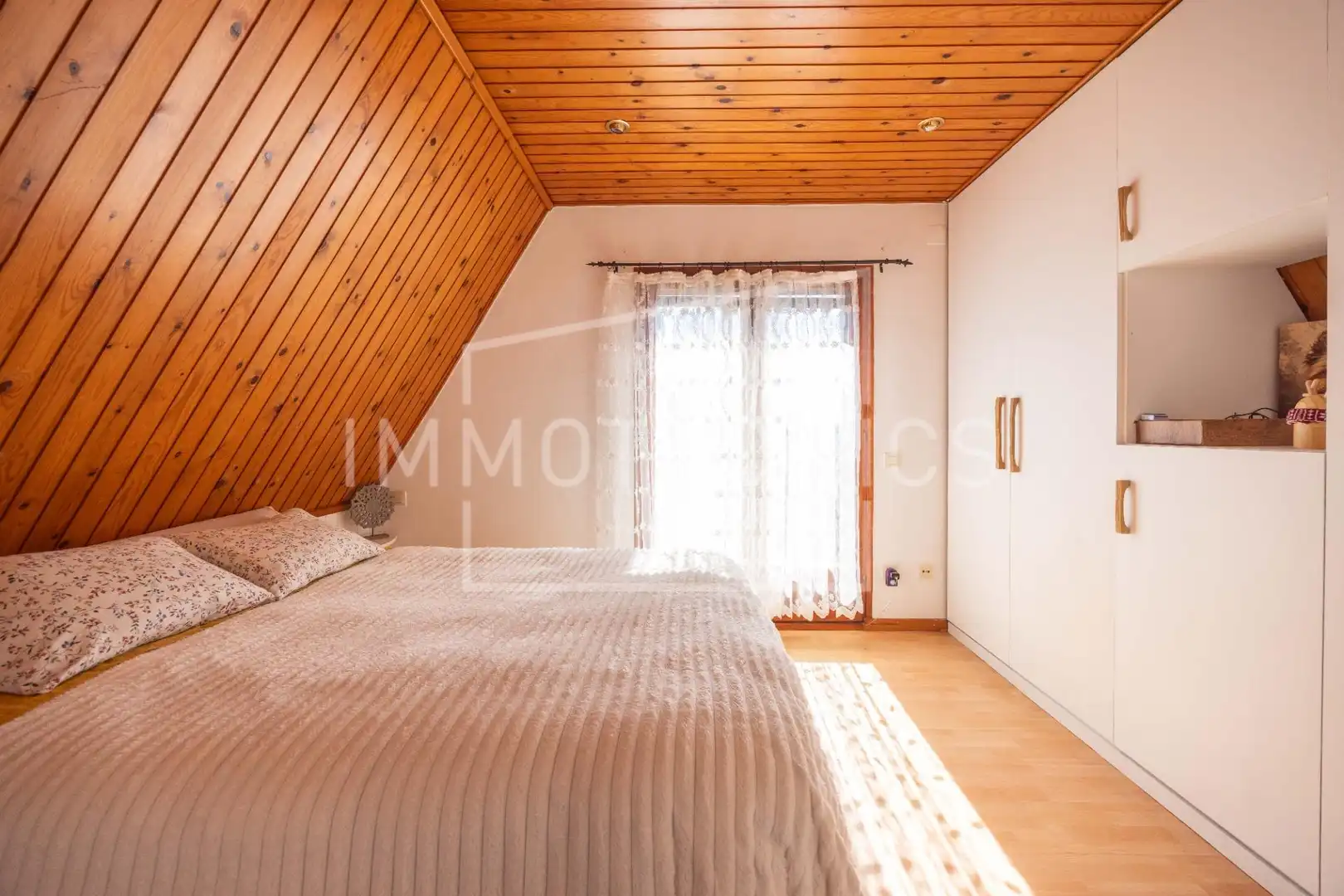 Bedroom of Houses for sale in Sant Cebrià de Vallalta