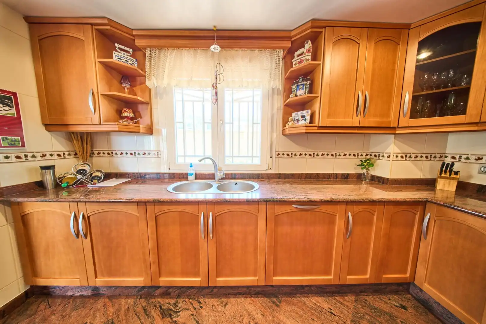 Cocina de Casa o chalet en venta en Dílar con Aire acondicionado, Calefacción y Jardín privado