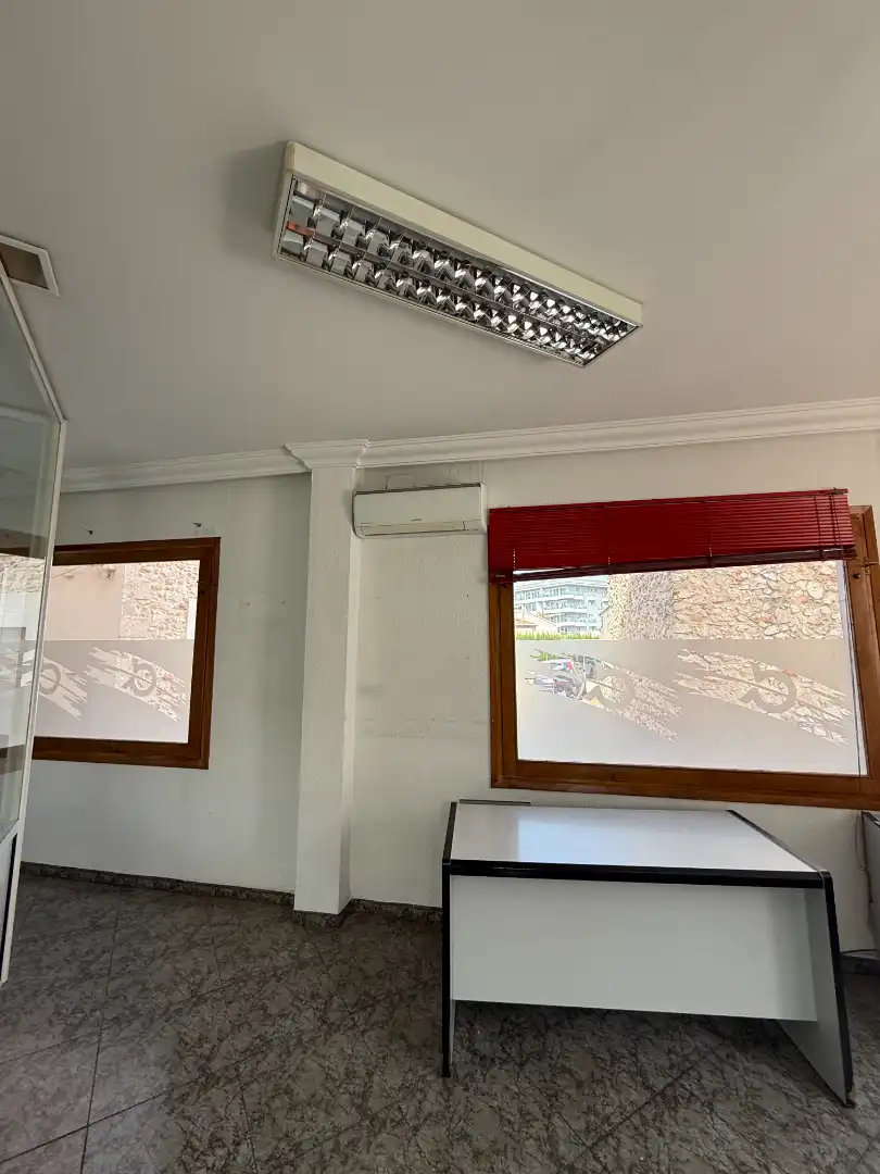 Local de alquiler en Pedreguer con Aire acondicionado y Alarma