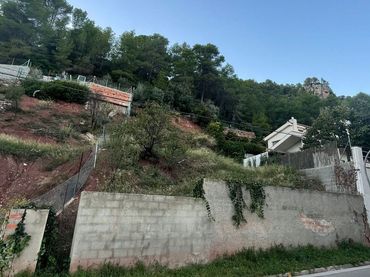 Terreni e lotti in vendita a Vallirana