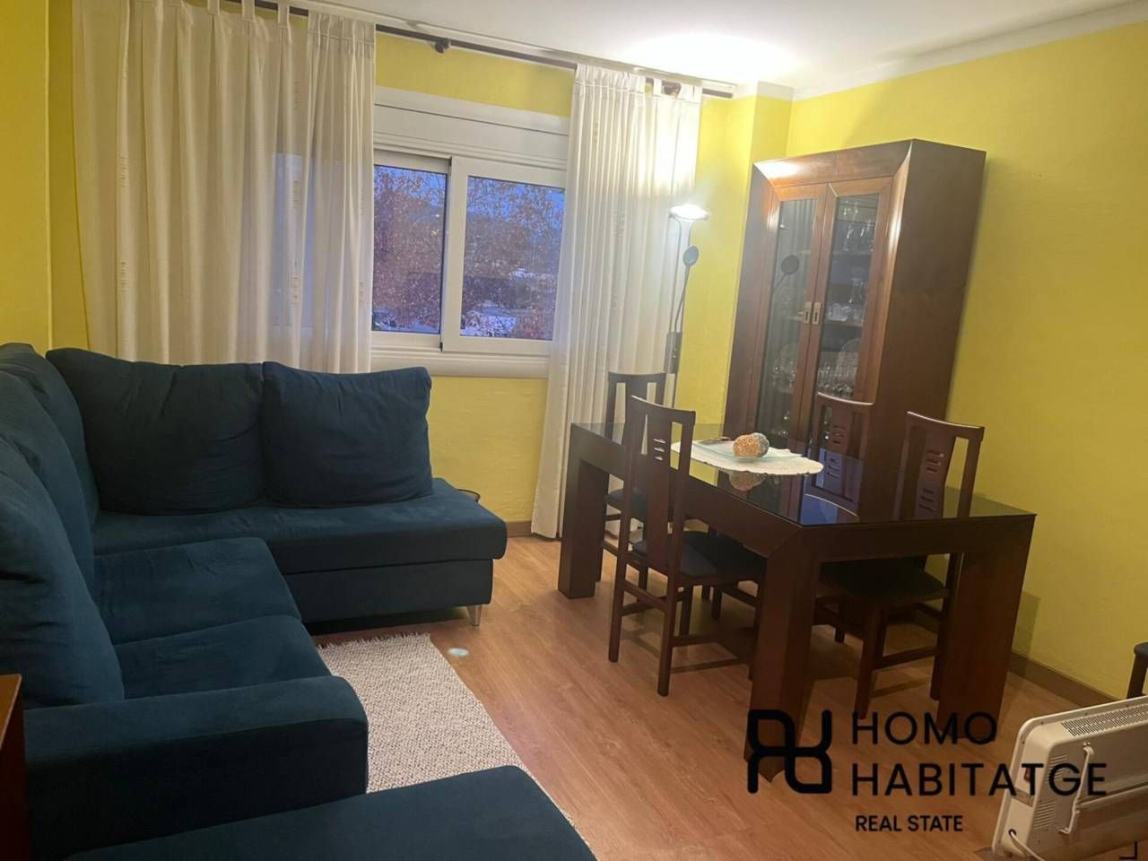 Vista exterior de Piso en venta en Terrassa con Parquet