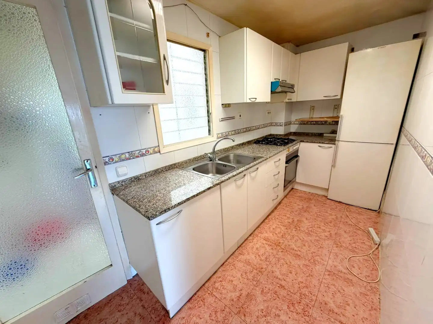 Cuina de Pis en venda en El Prat de Llobregat amb Aire condicionat, Calefacció i Parquet