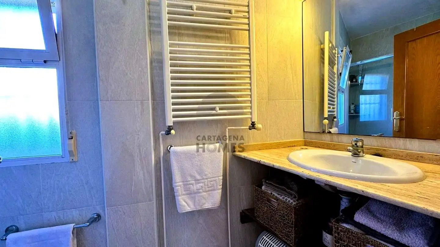 Baño de Casa o chalet en venta en Cartagena con Aire acondicionado, Calefacción y Jardín privado