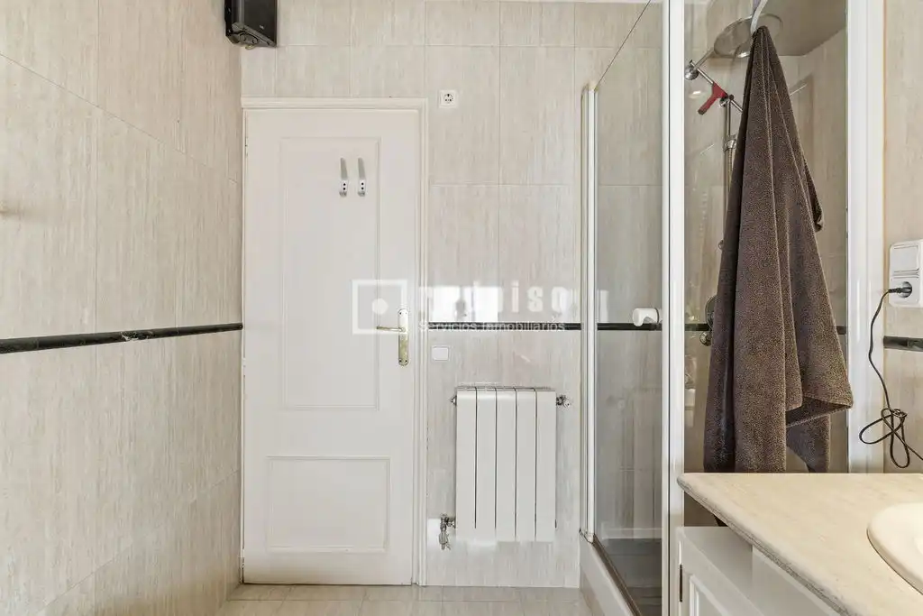 Habitación de Piso en venta en Madrid